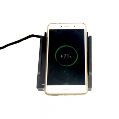 2018 OEM 5W Qi fast magnetic wireless car quick battery charger tray specially for Mercedes